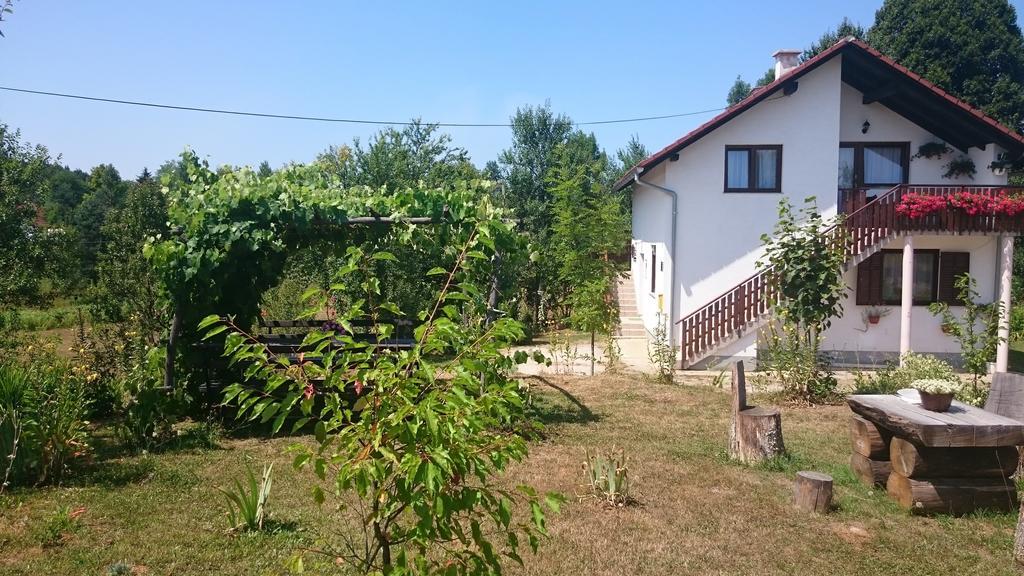 Apartment Manda Rakovica Exterior foto
